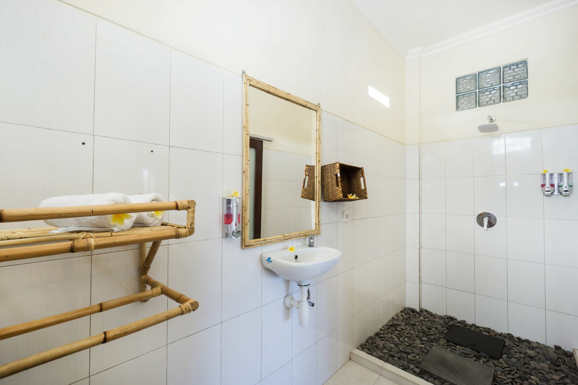 Seaweed Guesthouse Nusa Lembongan Eksteriør billede